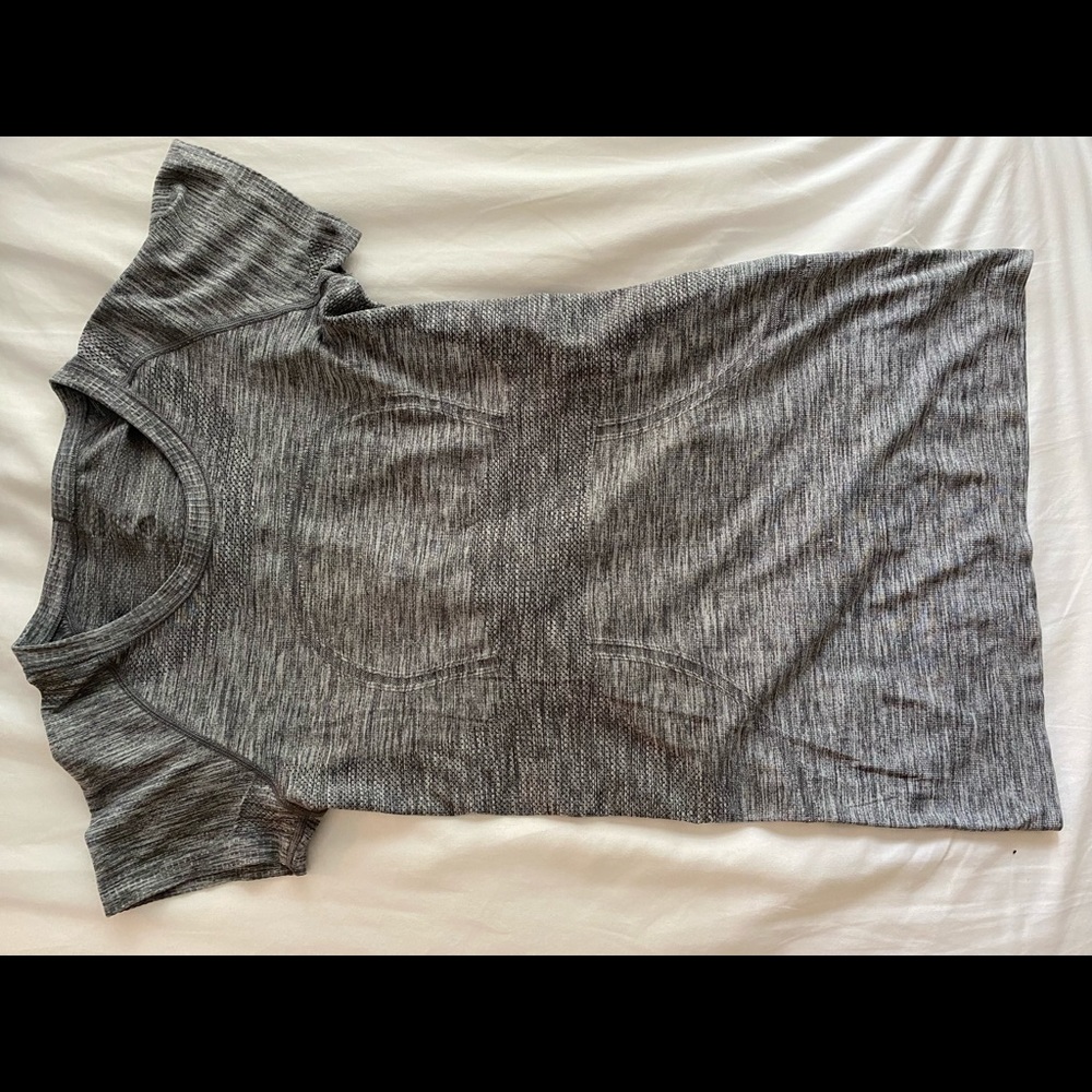 Gray swiftly tech size 6 lululemon shirt
